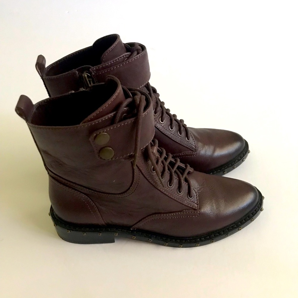 IVE NEVER WORN THEM. I NEEDED A 7. FEEL TO ASK QUESTIONS.